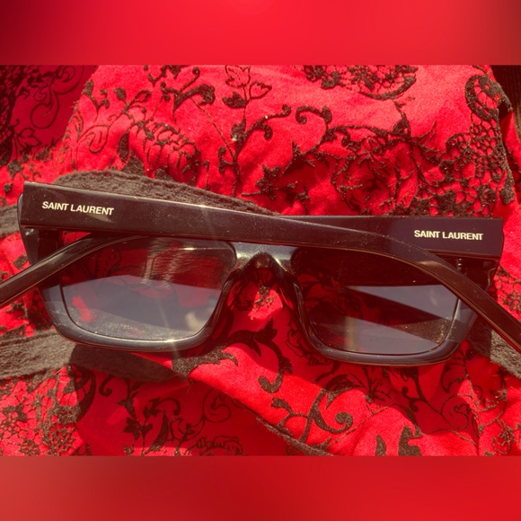 USED Saint Laurent SL276 001 BLACK MICA Black Grey Cat Eye Sunglsses - Picture 2 of 3